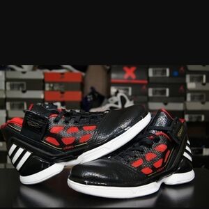ADIDAS ADIZERO ROSE 2 MEN'S BASKETBALL KICKS SIZE 8
